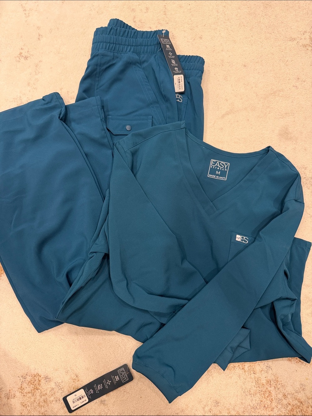 NWT SCRUBS UNIFORM ADVANTAGE EASY STRETCH